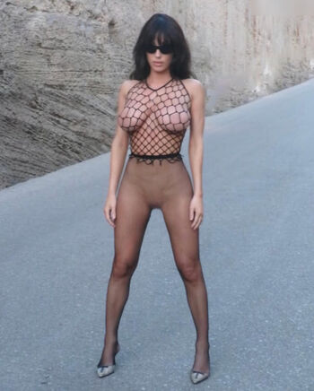 Bianca Censori