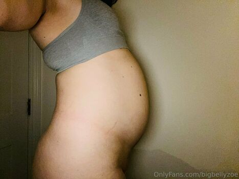 bigbellyzoe