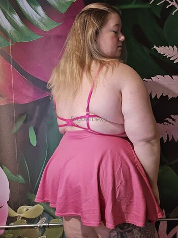 bigbuttlexy