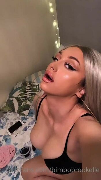 BimboBrookElle