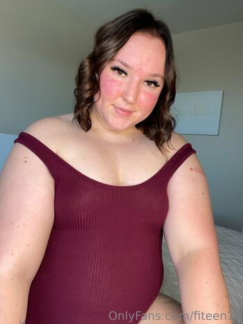 bisexualcollegegirl