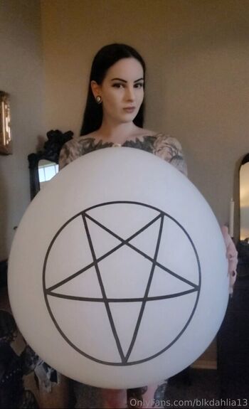 blkdahlia13