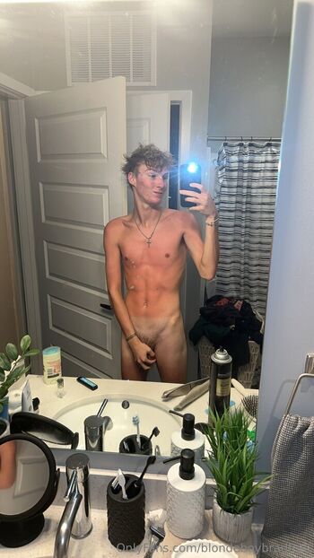blondeboybradfree