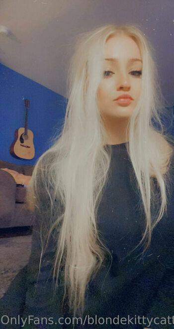blondekittycattt