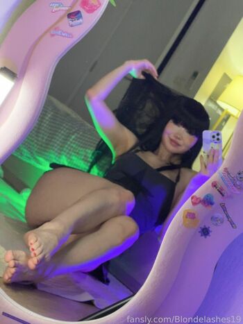 blondelashes19