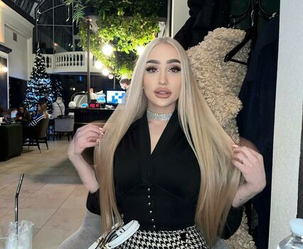 BlondieLana