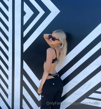blondiestargirl
