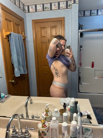 bombshellbethany