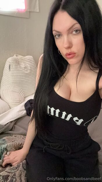 boobsandbeef