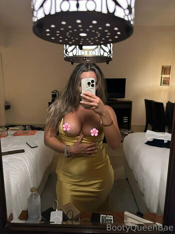 bootyqueenbae