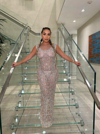 bootyqueenbae