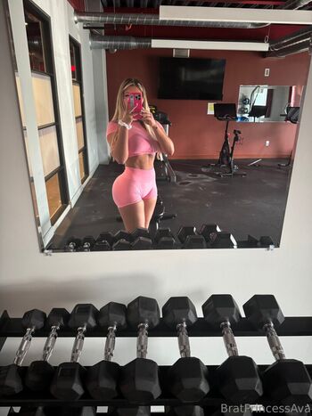 bratprincessava