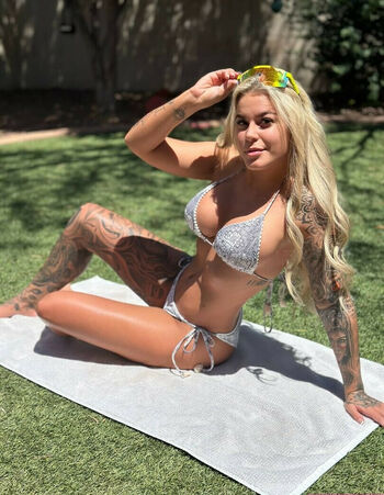 BrazyBecca