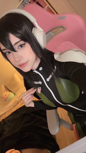 breesknees