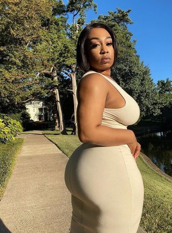 brittney_tonee