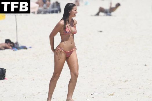 Bruna Marquezine