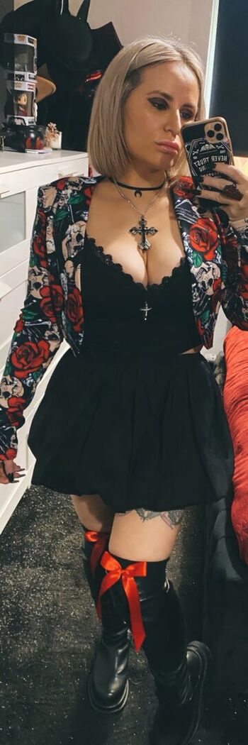 bunny_fitch_