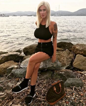 BunnyBlondy VIP