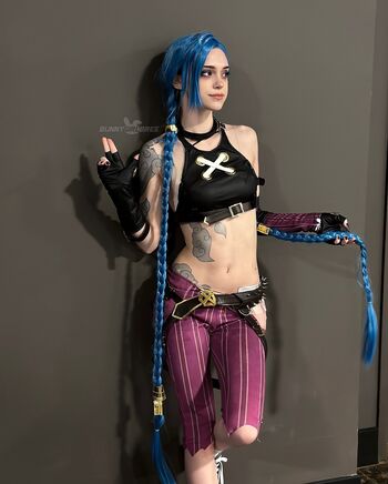BunnyGirlBree