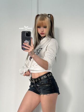 BunnyGirlBree
