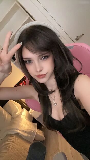 BunnyGirlBree