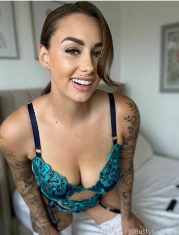 bustybelle_xx