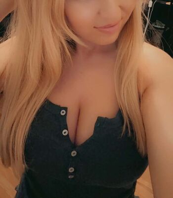 BustyVeronica
