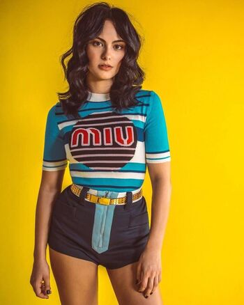 Camila Mendes