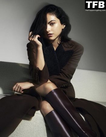 Camila Mendes