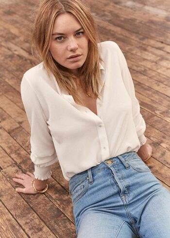 Camille Rowe