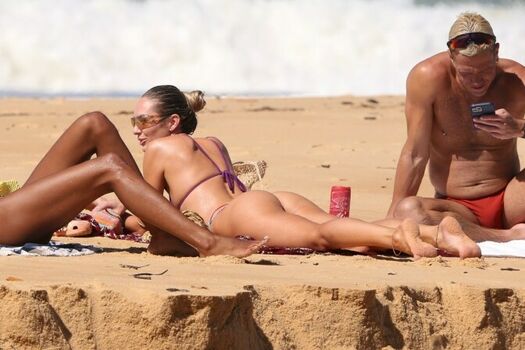 Candice Swanepoel