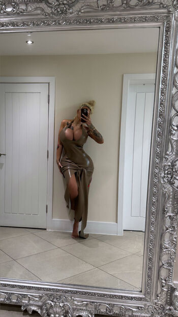 candycharmsvip