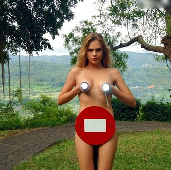 Cara Delevingne