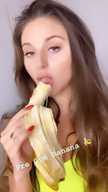 Carina Zavline