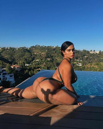 Carmela Habibi