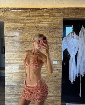 Caro Daur