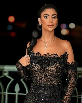 Caroline Azmy
