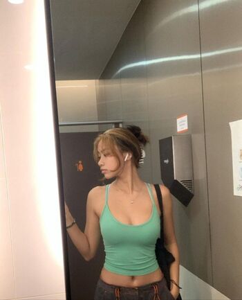 Chariezared