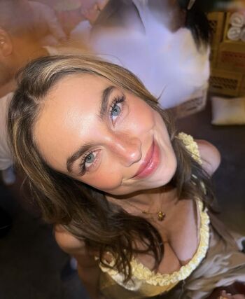 Charleen Weiss