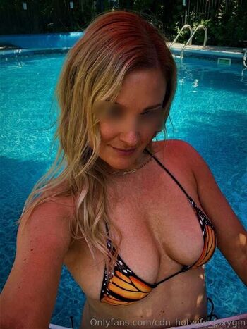 CharlizeFoXXX