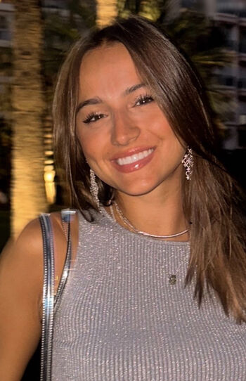 Charlotte Sine