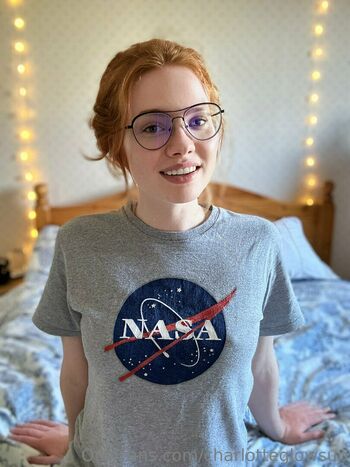 Charlotteglowsup