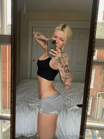 cherryisabellejones