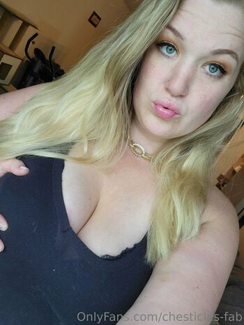 chesticles-fab