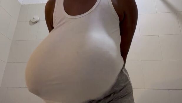 Chioma Lovv
