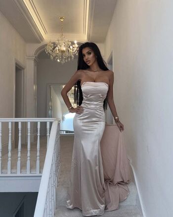 Chloe Khan