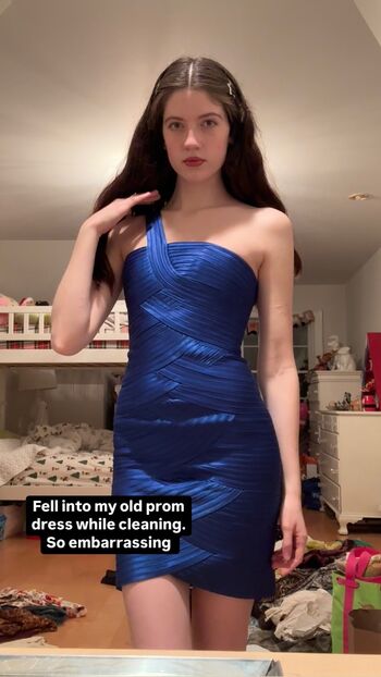 chloe.longname