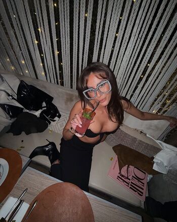 Chloe Veitch