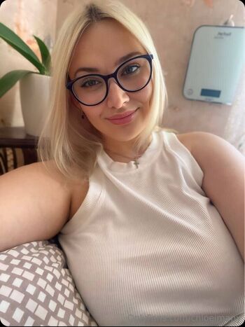 chloeimany