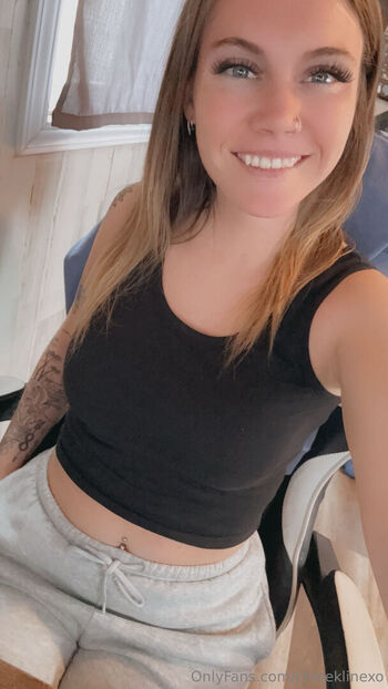 chloeklinexo